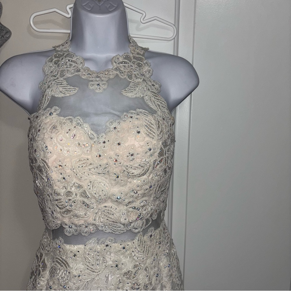 Aspeed Women’s Hand Beaded Cream Color Floral Design Dress Size XS